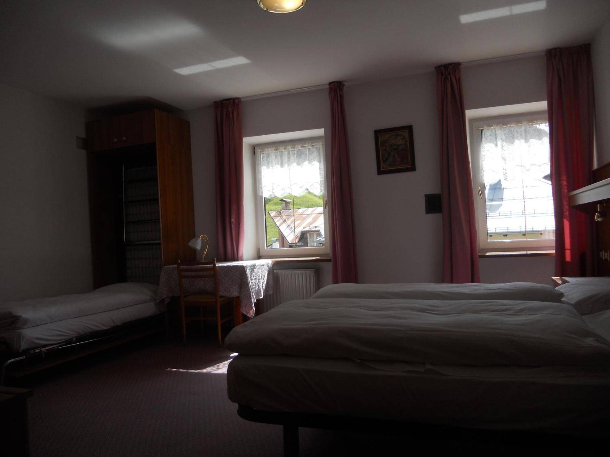 Hotel Garni Excelsior Livinallongo Del Col Di Lana ห้อง รูปภาพ